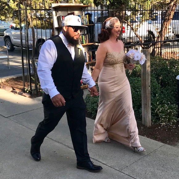 Meet your Posher, Stephanie - Picture 9 of 9